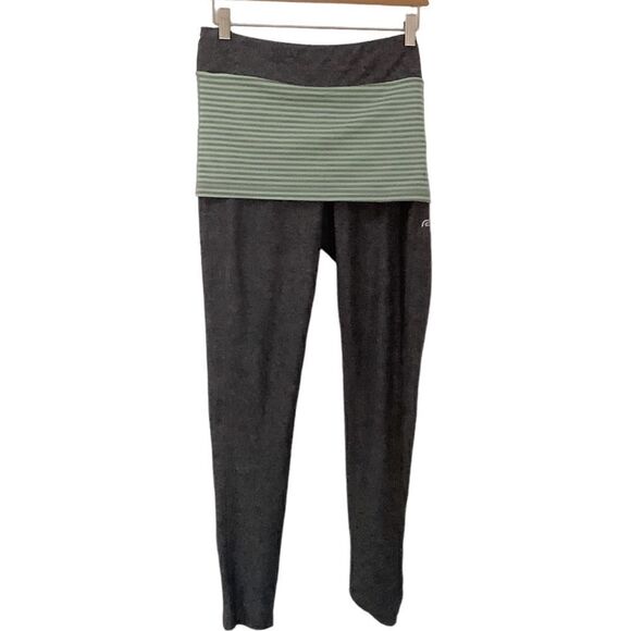 Roadrunner Sports Skirted Workout Leggings L - Picture 1 of 7